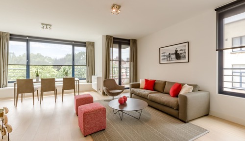 Apartment (5th floor)