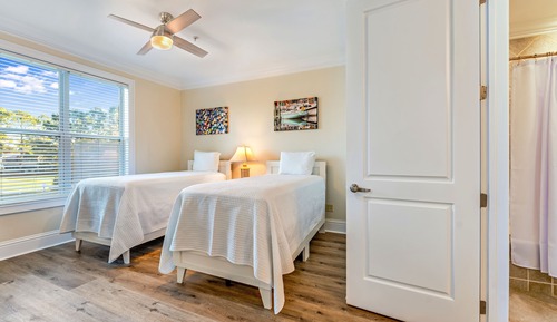 Deluxe Condo, 2 Bedrooms, Non Smoking, Golf View