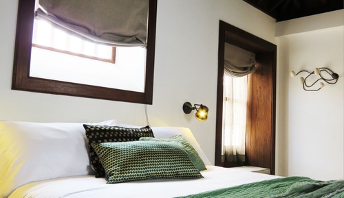Double Room, City View (N8)
