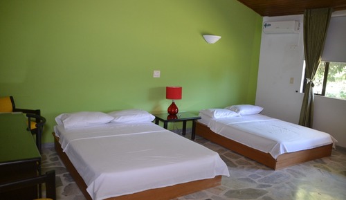 Deluxe Double Room, 2 Double Beds, Accessible