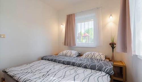 Apartment, 1 Bedroom (Apt 4)