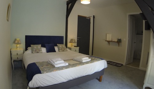 Superior Double Room, Ensuite, Garden View