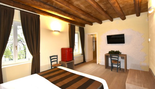 Double or Twin Room, Garden View