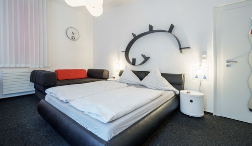 Triple Room, Shared Bathroom