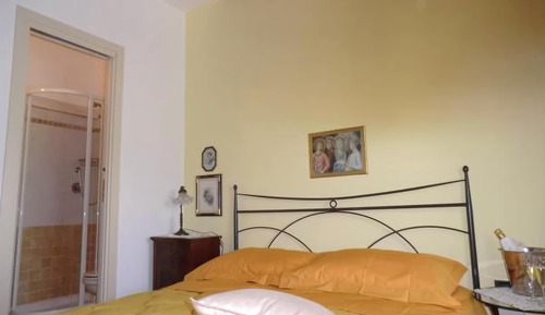 Standard Double Room, Garden View