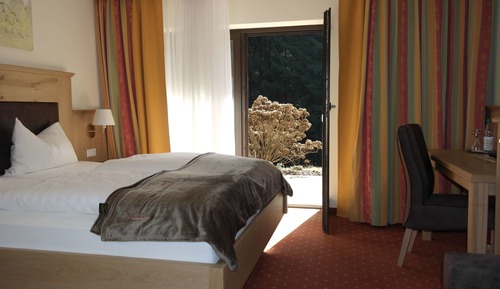 Comfort Double Room, Accessible, Mountainside