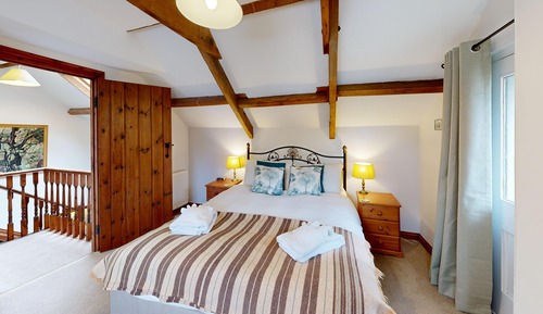 Family Cottage, 2 Bedrooms, Courtyard Area (Hafod y Wennol)