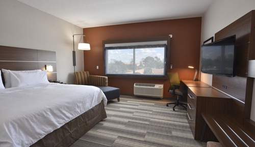 Standard Room, 2 Queen Beds, Accessible (Mobility, Access Tub)