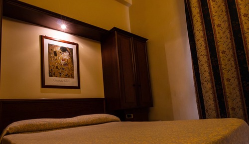 Classic Double Room