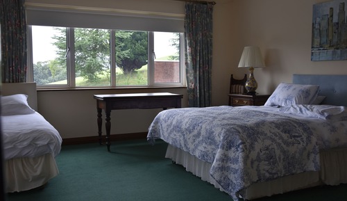 Deluxe Triple Room, Ensuite (with Castle View)