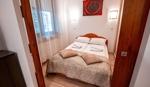 Apartment (32)