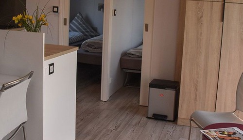 Mobile Home (Small)