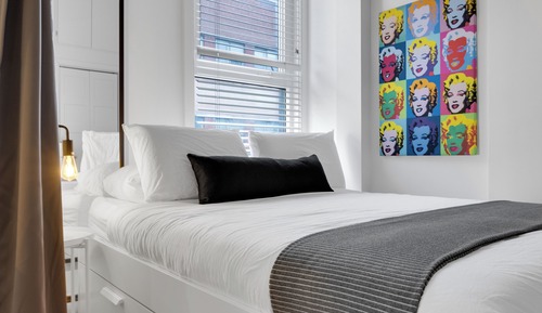 Superior Apartment, Multiple Beds, City View, Mezzanine (The Main 301)
