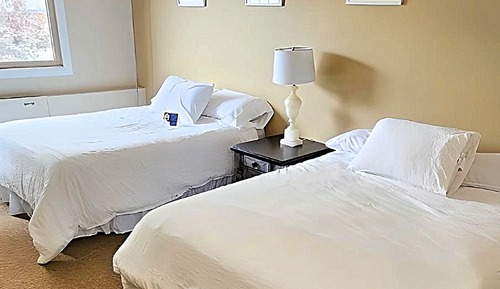 Comfort Room, 2 Queen Beds
