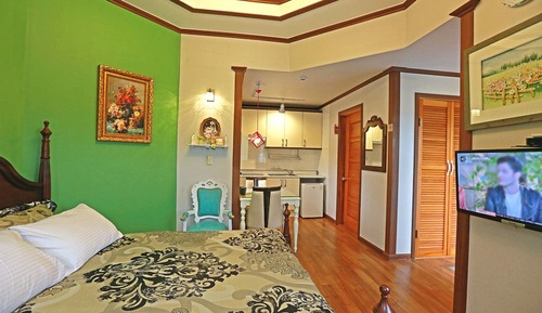 Room (Diamond)