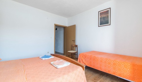 Apartment (A1)
