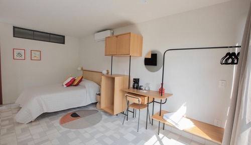 Superior Room (Studios 4 - 8 - 9 - 10)