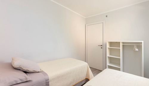 Apartment (A2)