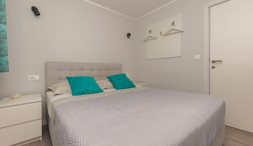 Apartment (A1)