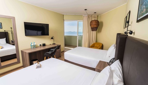 Suite, Multiple Beds, Sea View