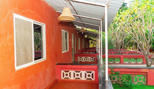 Deluxe Cottage