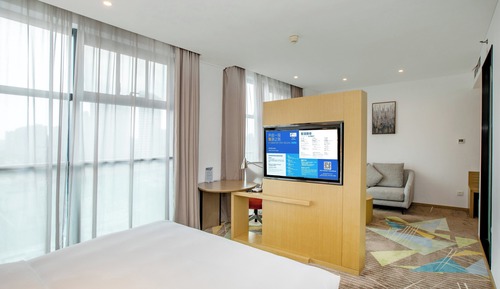 Room (Specialty)