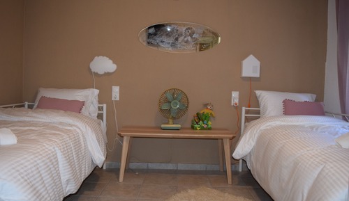 House, 2 Bedrooms