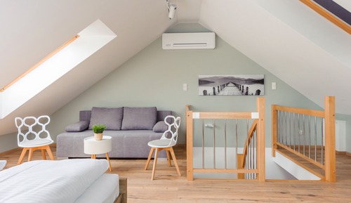 Apartment (16D)