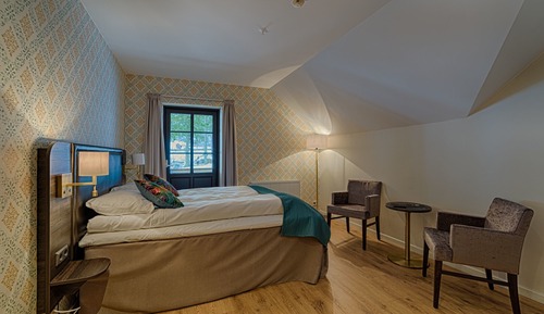 Double Room, Balcony