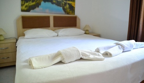 Apartment, 1 Bedroom, Pool View