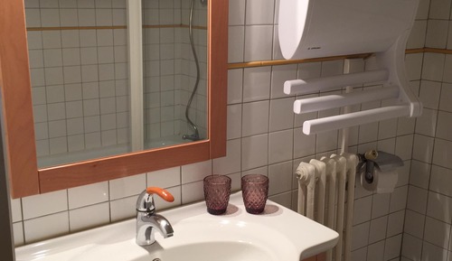 Classic Double Room, Ensuite (Chambre Balcon)