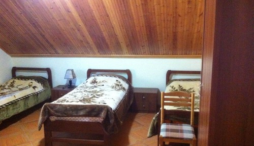 Triple Room, Shared Bathroom