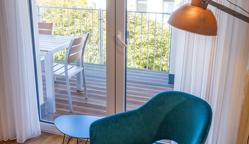Deluxe Double Room (Handicapped-Accessible)