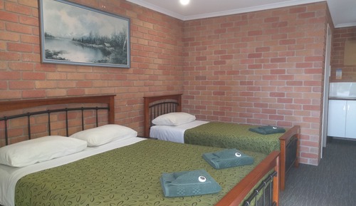 Twin Room 6