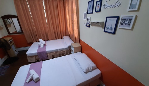 Basic Triple Room