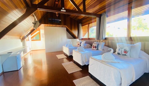 Deluxe Quadruple Room, Non Smoking, Mountain View