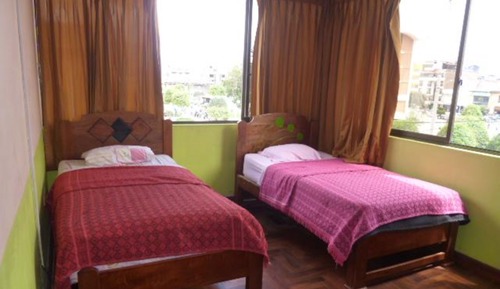 Twin Room, 2 Twin Beds, City View