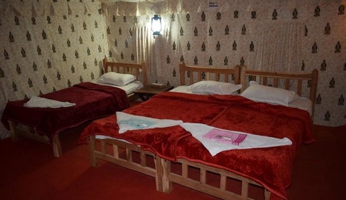Premium Tent, 1 King Bed