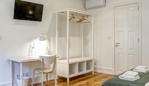 Family Suite, Private Bathroom (204)
