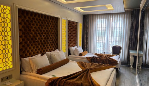 Family Twin Room, Multiple Beds, City View