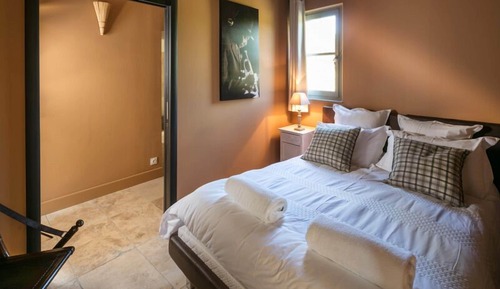 Comfort Cottage, 2 Bedrooms, Shared Bathroom