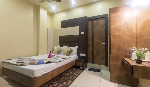 Deluxe Single Room