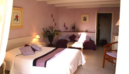 Standard Triple Room (2)