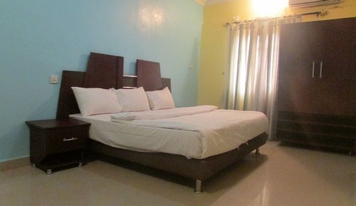 Senior Suite, 1 King Bed, Non Smoking