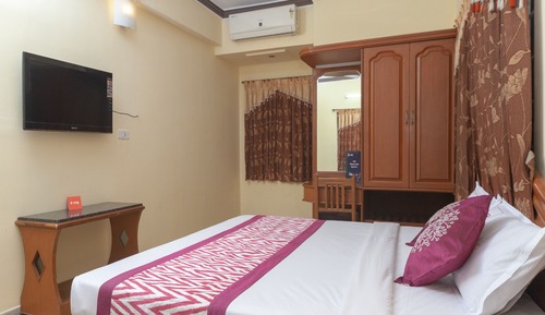 Deluxe Double or Twin Room, 1 King Bed