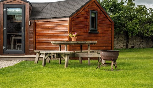 Muckle Bothies