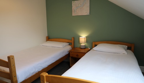 Twin Room (The Apartment)