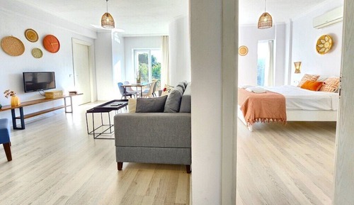 House, 1 Bedroom, Sea View (Guney 7)