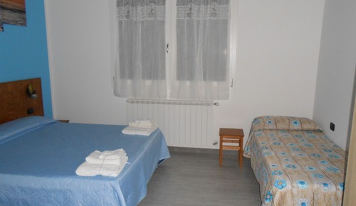 Triple Room, 3 Twin Beds