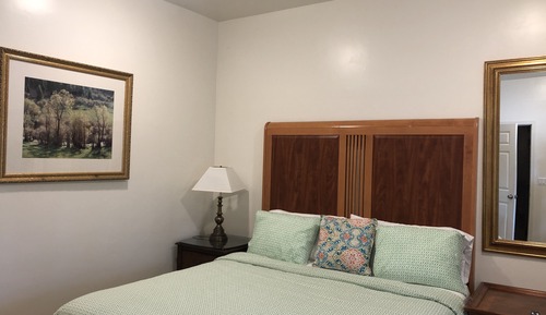 Suite (King, 2 Queen Spa Suite, Full Kitchen)